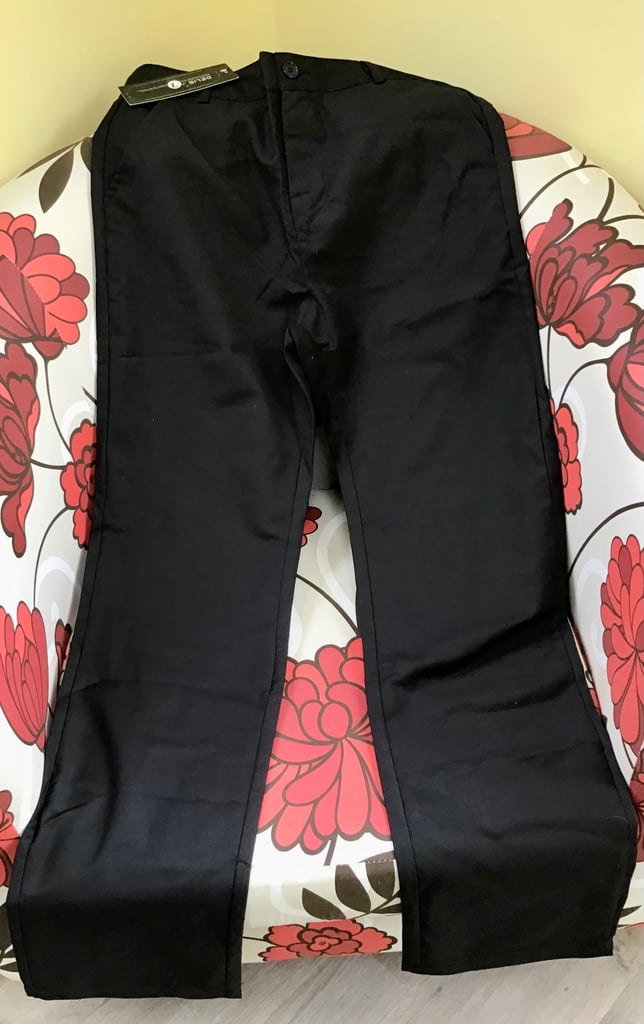 image for NEW black trousers, smart type. Men’s waist 28”. NEW with shop tag. BARGAIN !!