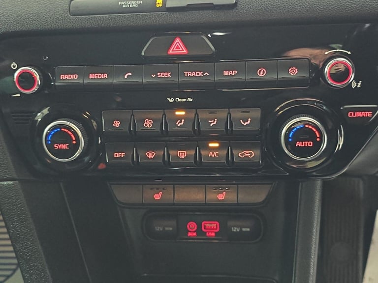 2016 Kia Sportage 1.7 CRDi 3 Euro 6 (s/s) 5dr ESTATE Diesel Manual