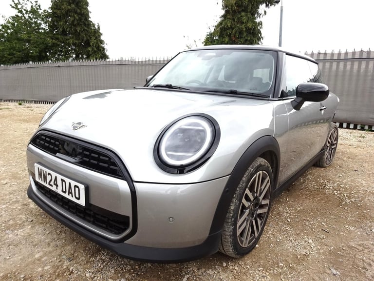 2024 24 REG MINI COOPER CLASSIC C AUTO DAMAGED REPAIRABLE SALVAGE