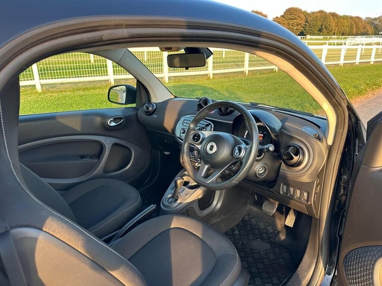 2016 smart fortwo 1.0 Passion 2dr Auto COUPE Petrol Automatic