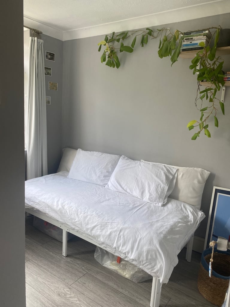 Single bed