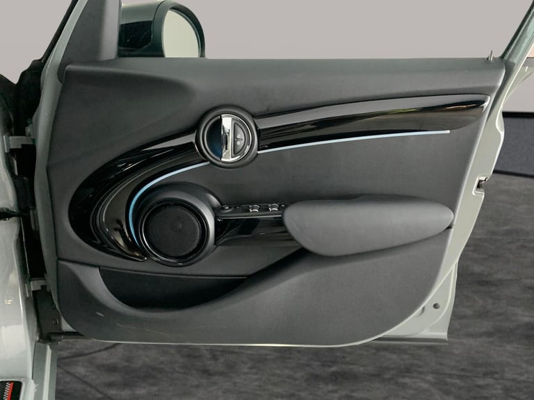 2022 MINI Hatch 1.5 Cooper Sport 5dr HATCHBACK PETROL Manual