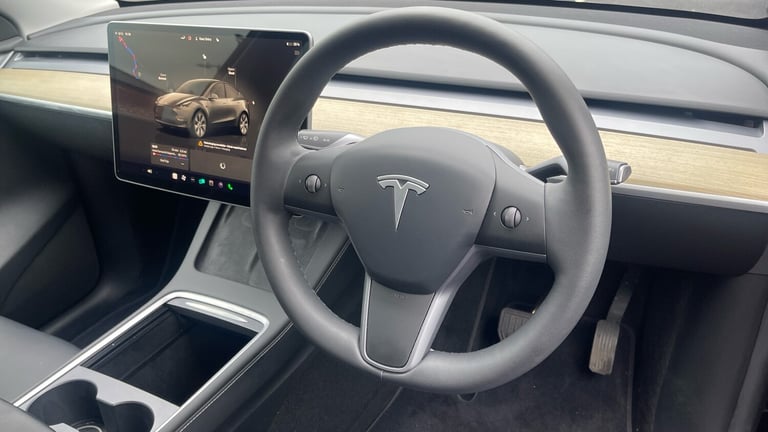 2023 Tesla Model Y Long Range AWD 5dr Auto - Panoramic Sunroof - Heat Electric
