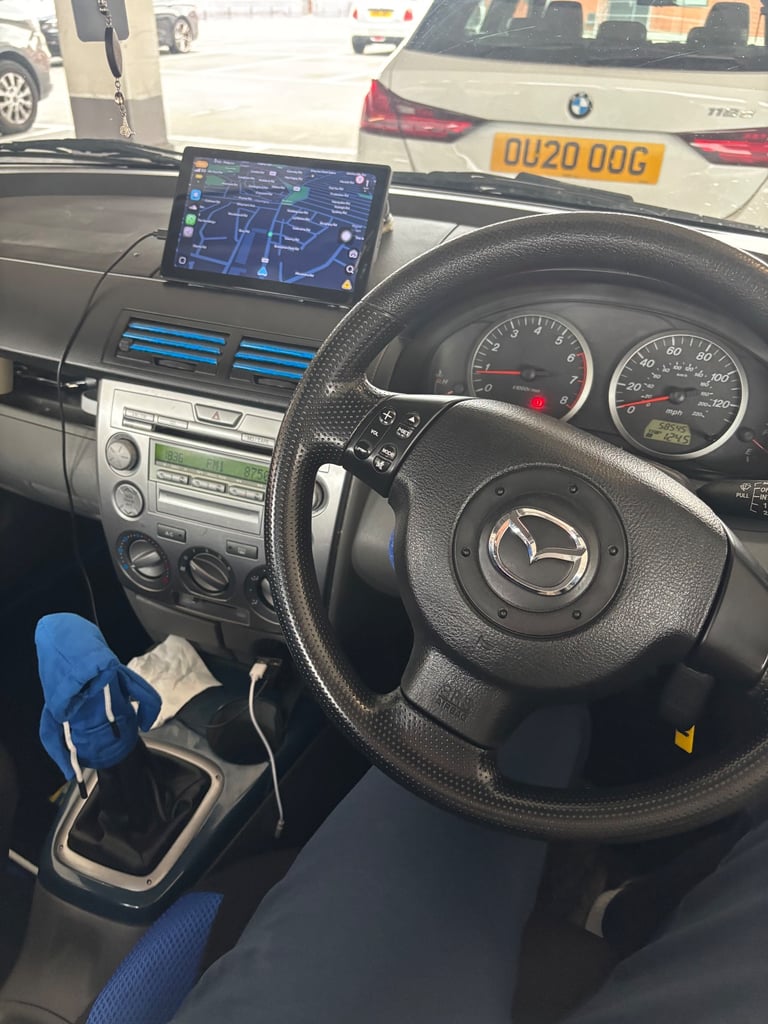 CLUTH GOING SLOWLY Mazda, 2, Hatchback, 2005, Manual, 1388 (cc), 5 doors
