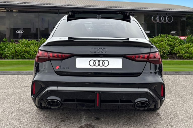 2025 Audi RS3 2.5 TFSI Carbon Vorsprung S Tronic quattro Euro 6 (s/s) 4dr Saloon Automatic