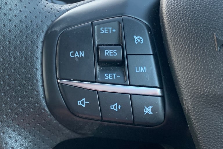 2023 Ford Fiesta 282459 Hatchback Petrol Manual