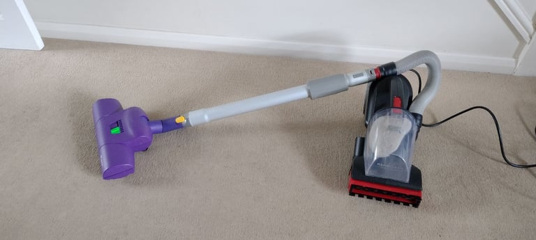 VACUUM CLEANER AEG RAPID CLEAN HAND HELD 