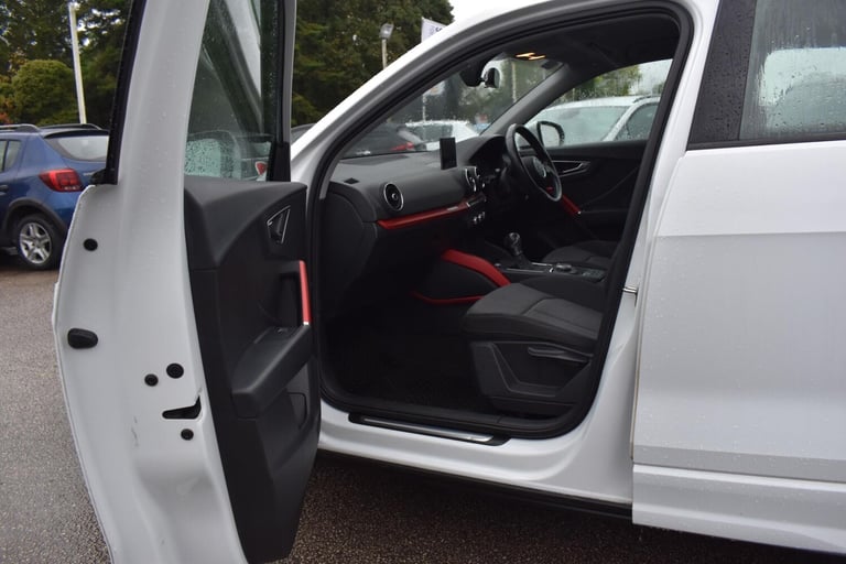2019 Audi Q2 1.6 TDI 30 Sport S Tronic Euro 6 (s/s) 5dr ESTATE Diesel Automatic