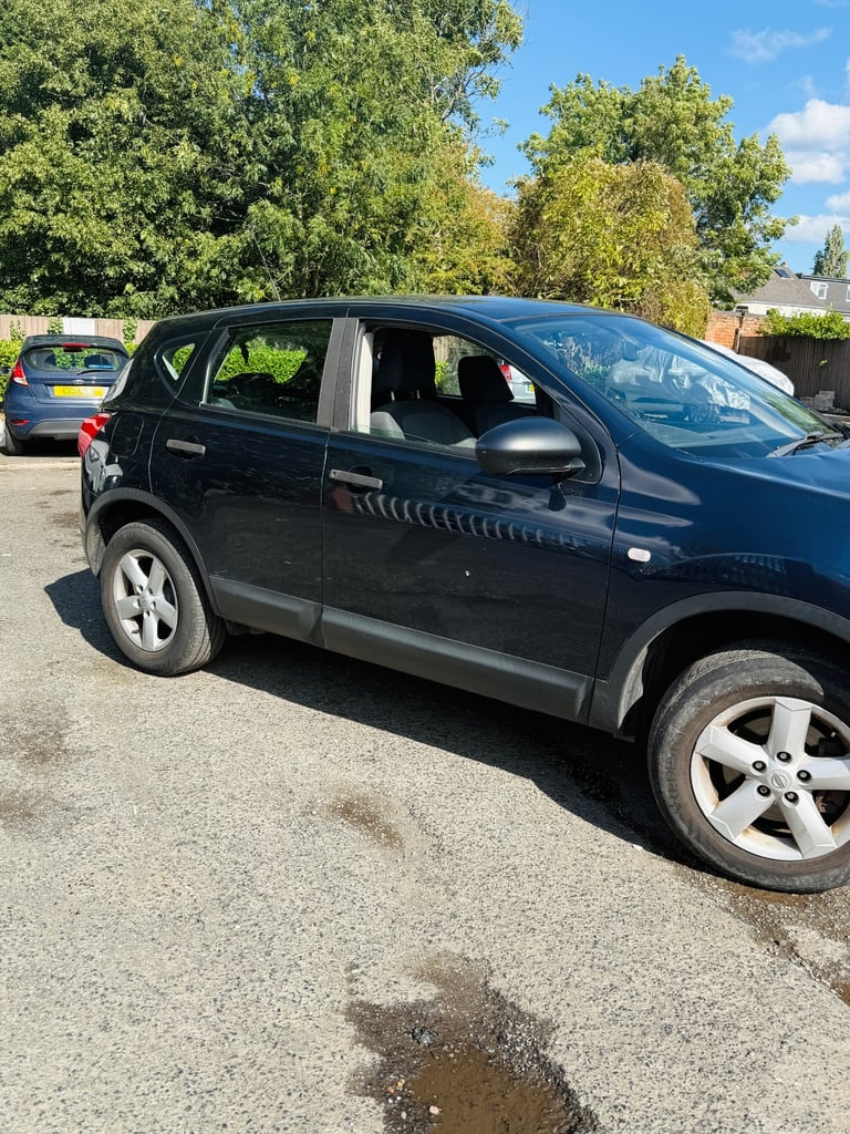 Nissan, QASHQAI, Hatchback, 2009, Manual, 1598 (cc),5 doors - Image 4