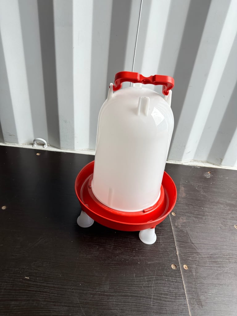 Supa Deluxe Heavy Duty Large Poultry Water Dispenser 12 Litre Quality Drinker