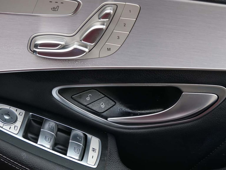 2019 Mercedes-Benz C Class C300d AMG Line Premium 4dr 9G-Tronic SALOON DIESEL Automatic