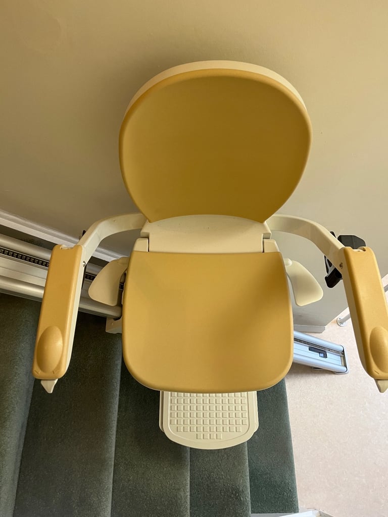 Acorn Straight Stairlift with remote control 