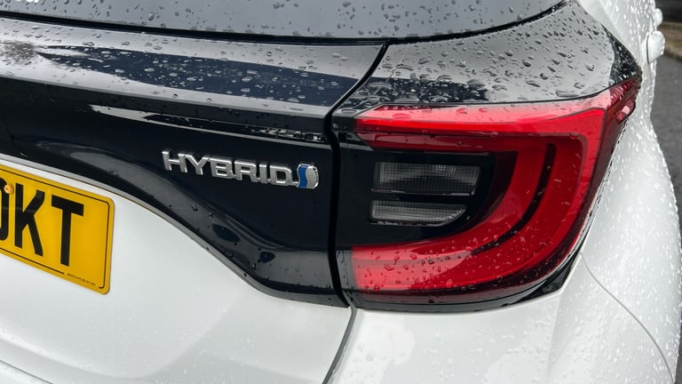 2022 Toyota Yaris 1.5 Hybrid Design 5dr CVT Hybrid Hatchback Hatchback Hybrid Automatic