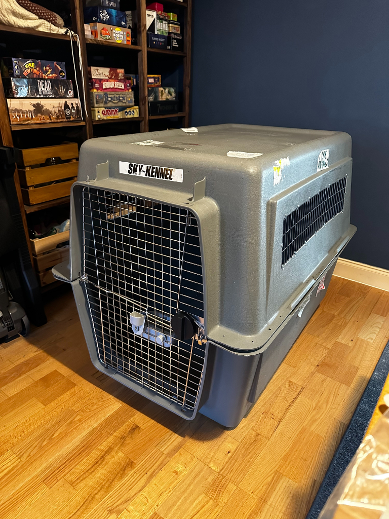 Sky Kennel 700 Giant - Dog Crate / Carrier / Kennel