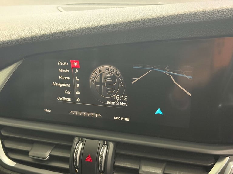 2017 Alfa Romeo Giulia 2.2 JTDM-2 180 Speciale 4dr Auto SALOON DIESEL Automatic