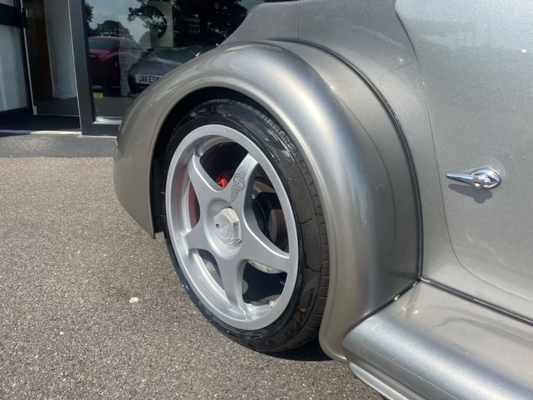 2003 52 MORGAN AERO 4.4 AERO 8 2-SEAT 2D 282 BHP