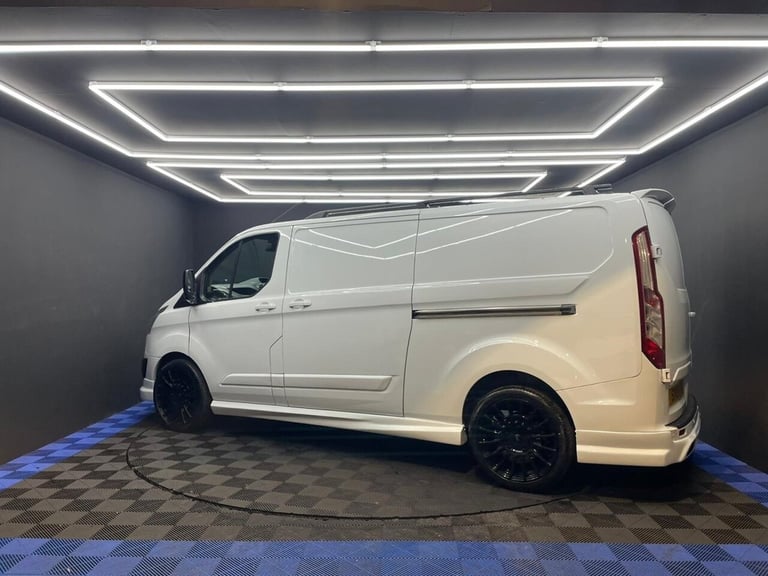2015 Ford Transit Custom 2.2 TDCi 125ps Low Roof Trend Van PANEL VAN DIESEL Manual