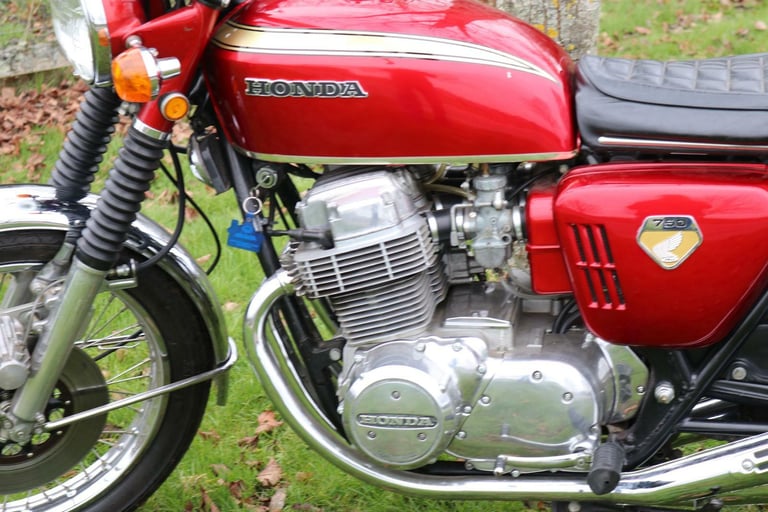 Honda CB750 CB 750 Sandcast 1969 Candy Ruby Red **STUNNING**