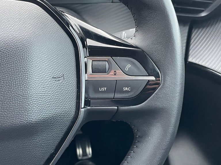 2023 Peugeot 208 1.2 PureTech Allure Premium + Euro 6 (s/s) 5dr HATCHBACK Petrol Manual