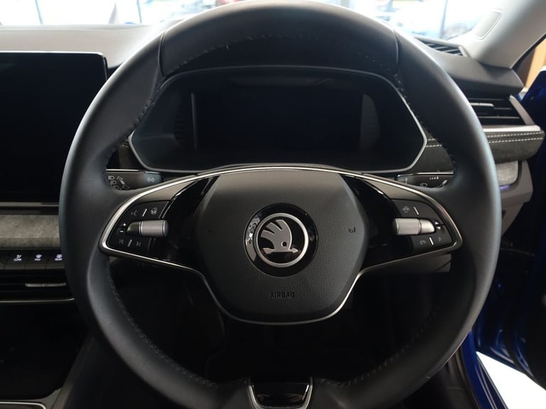 2025 Skoda Octavia 1.5 TSI ACT SE L Hatchback 5dr Petrol Manual Euro 6 (s/s) (150 ps) Hatchback P...