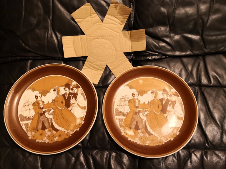 ORIGINAL ANTIQUE BAUSCHER WEIDEN RESTAURANT CHINA BAVARIA TWO PLATES SET 12inch; 30cm