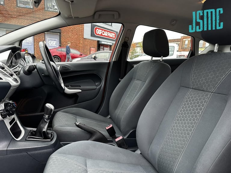 2012 Ford Fiesta 1.4 Zetec 5dr HATCHBACK PETROL Manual