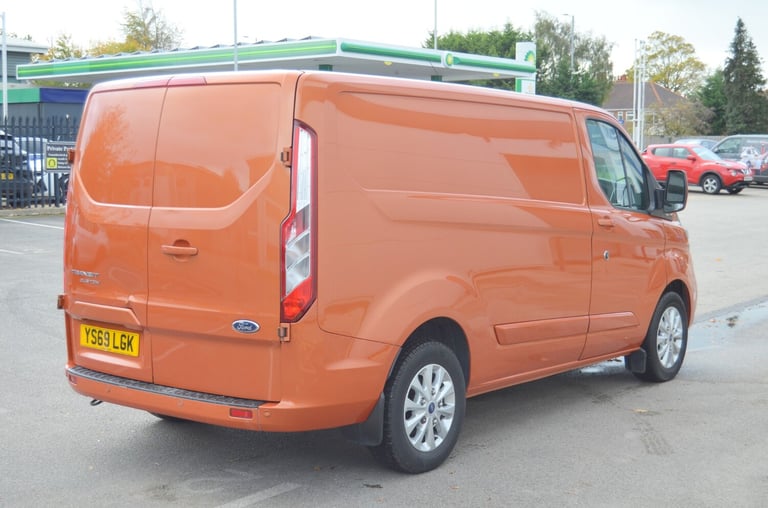 2019 Ford Transit Custom 2.0 EcoBlue 130ps Low Roof Limited Van PANEL VAN Diesel Manual