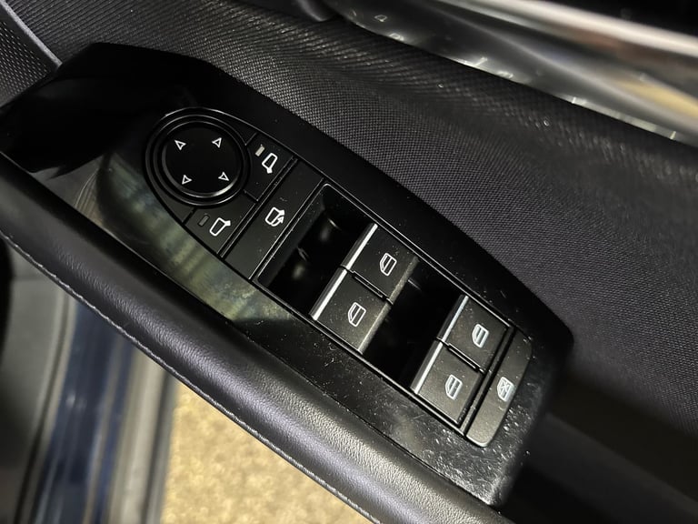 2022 Mazda CX-30 2.0 e-Skyactiv G MHEV Sport Lux 5dr Auto Hatchback Petrol Automatic