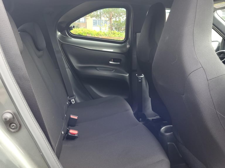 2022 Toyota Aygo X 1.0 VVT-i Edge 5dr Hatchback Petrol Manual