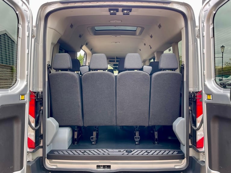 Ford TRANSIT 410 410 TDCI 125 L3H2 TREND 15 SEAT MINIBUS LWB MEDIUM ROOF RWD