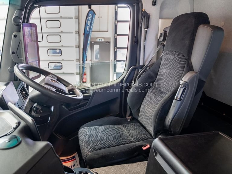 2021 (21) MERCEDES-BENZ AROCS 3240 8X4 TIPPER 32T