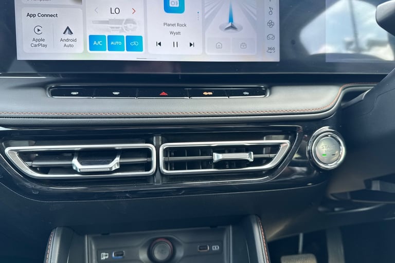 2025 MG MG HS 1.5 T-GDI PHEV Trophy 5dr Auto Hatchback Petrol Parallel PHEV Automatic