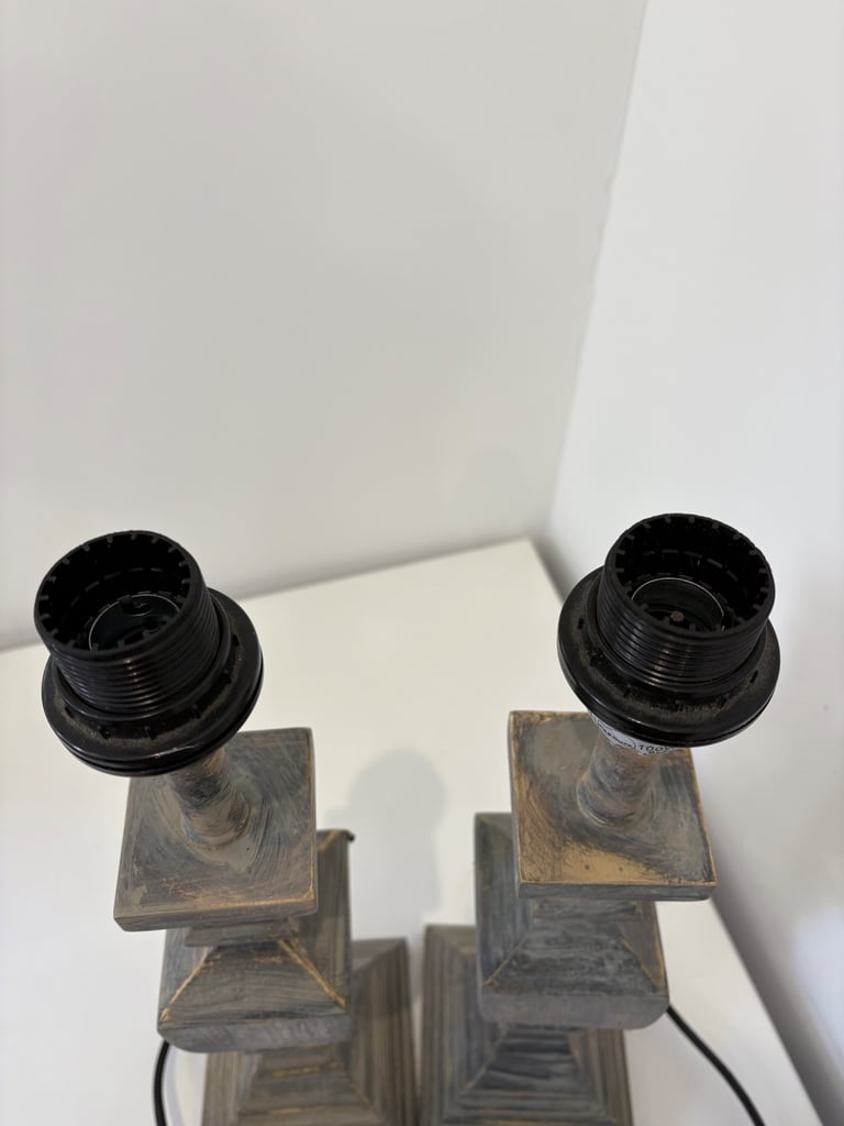 2 x stylish wooden lamp bases