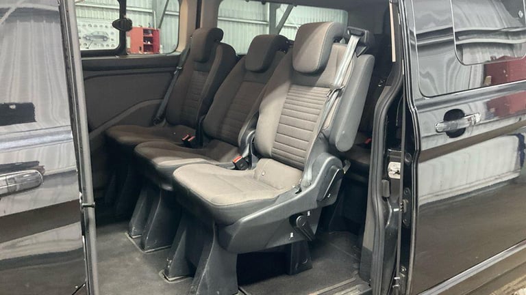 2020 Ford Tourneo Custom 2.0 EcoBlue 130ps L/R 8 Seater Titanium Auto MPV DIESEL Automatic