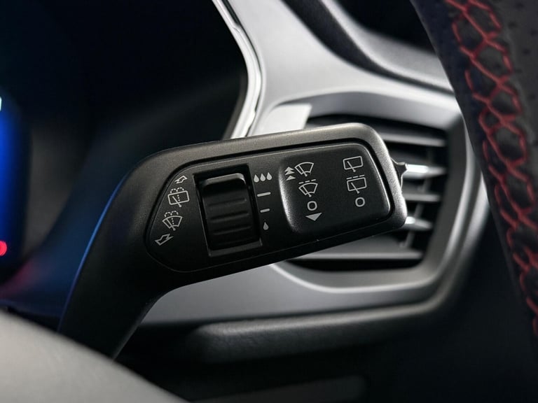  Ford Kuga 2.5 Duratec 14.4kWh ST-Line X Edition CVT Euro 6 (s/s) 5dr Petrol/Electric Hybrid Auto...