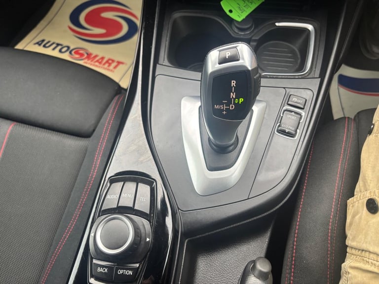 BMW 1 SERIES 1.5 118i Sport 3-Door 2015