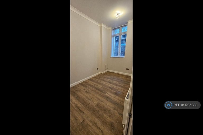 1 bedroom flat in Pleasant Row, Gillingham, ME7 (1 bed) (#1285338)