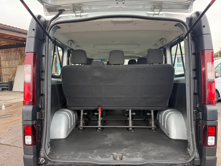 2016 Vauxhall Vivaro 2900 1.6CDTI 95PS ecoFLEX H1 Combi 9 Seat MPV Diesel Manual