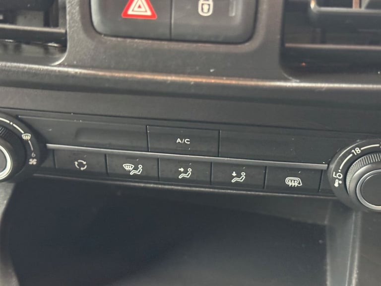 2019 Vauxhall Combo 2300 1.6 Turbo D 100ps H1 Edition Van PANEL VAN DIESEL Manual