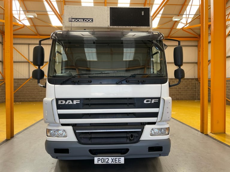 DAF CF75 310 EURO 5, 6X2, 26 TONNE INSULATED BOX 