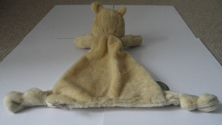 Hundred Acre Wood WINNIE-THE-POOH COMFORT BLANKET Baby Soft Toy Disney Plush Cuddly 