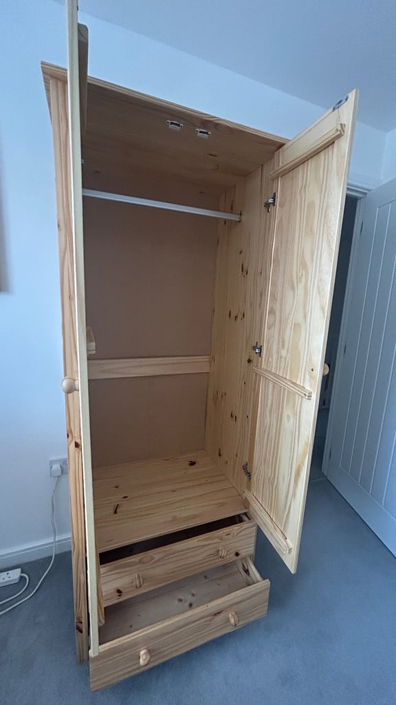 2 Door 2 Drawer wardrobe