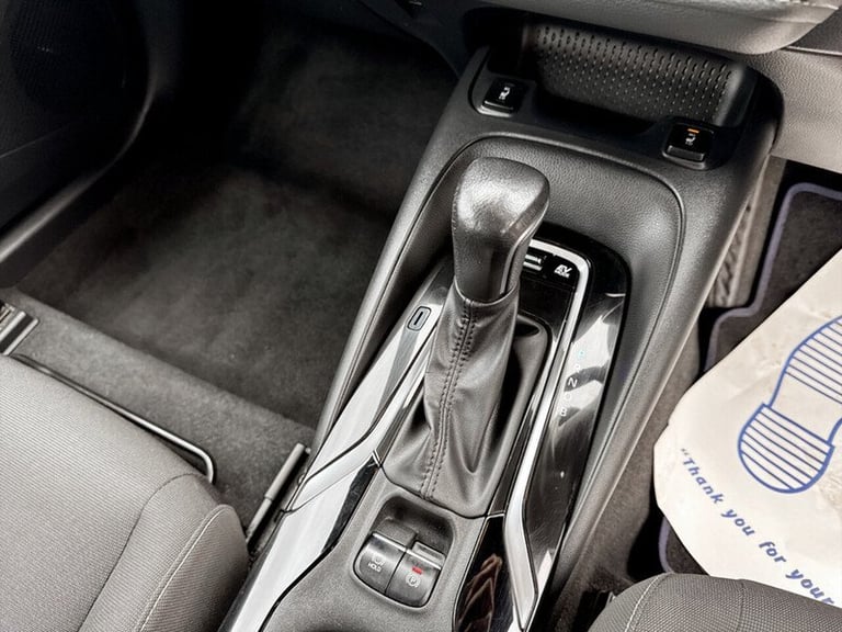  Toyota Corolla VVT-h Icon Tech Hatchback HYBRID Automatic