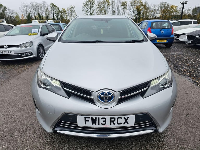 2013 Toyota Auris 1.8 VVT-h Excel CVT Euro 5 (s/s) 5dr HATCHBACK Petrol/Electric Hybrid Automatic