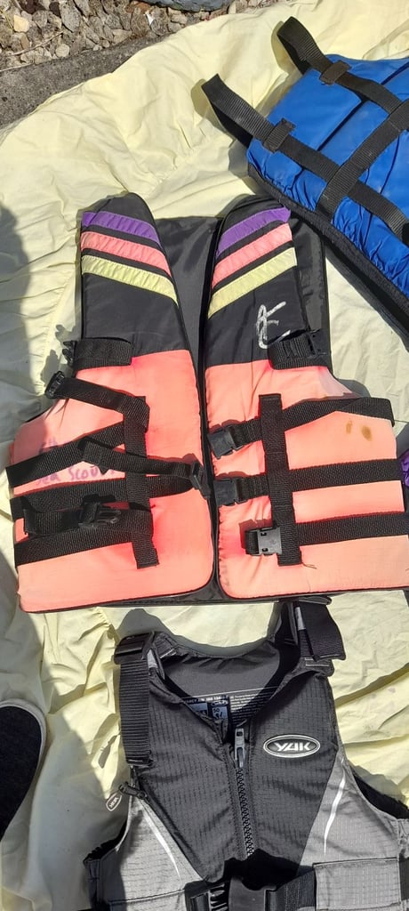 buoyancy aid