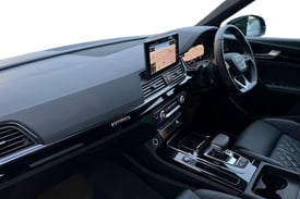 2022 Audi Q5 Edition 1 40 TDI quattro 204 PS S tronic Auto Estate Diesel Automat