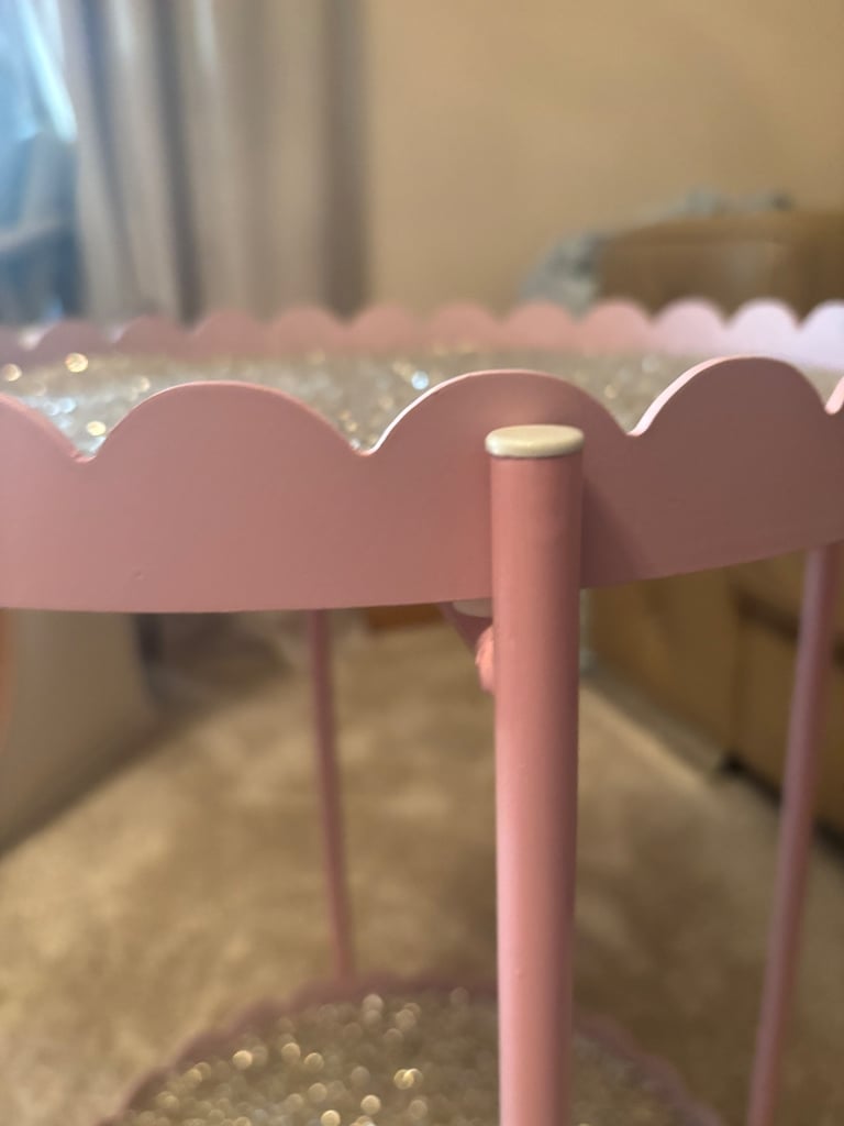 Pink scallop edge side table 