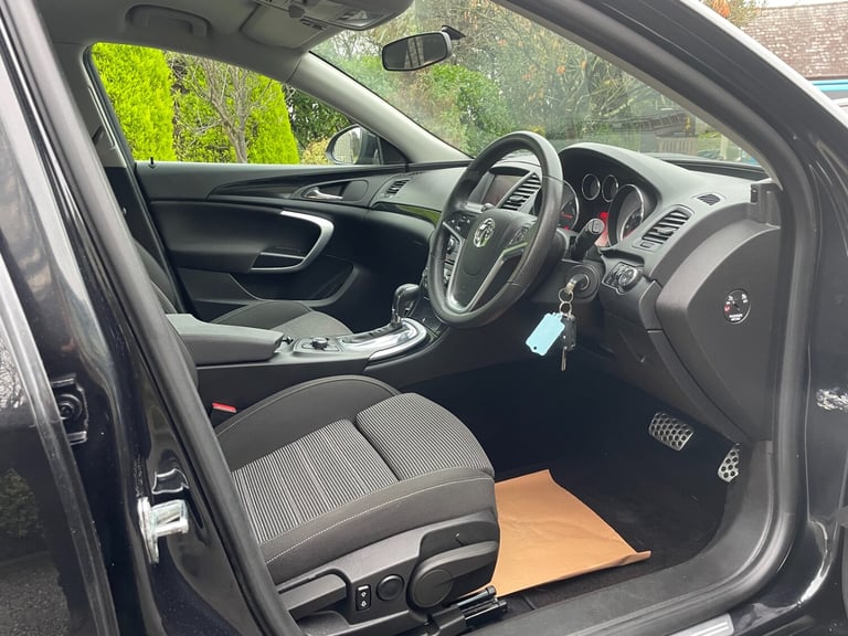 2012 Vauxhall Insignia 2.0 CDTi SRi Nav [160] 5dr Auto HATCHBACK Diesel Automatic