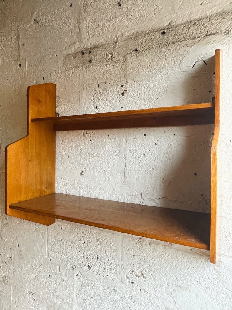 image for VINTAGE RETRO MID CENTURY SOLID OAK SHELF