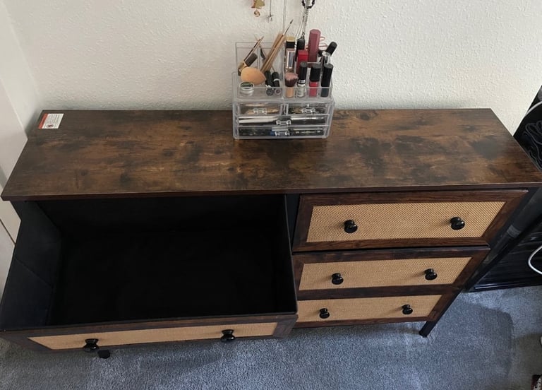 Chest of Draws 